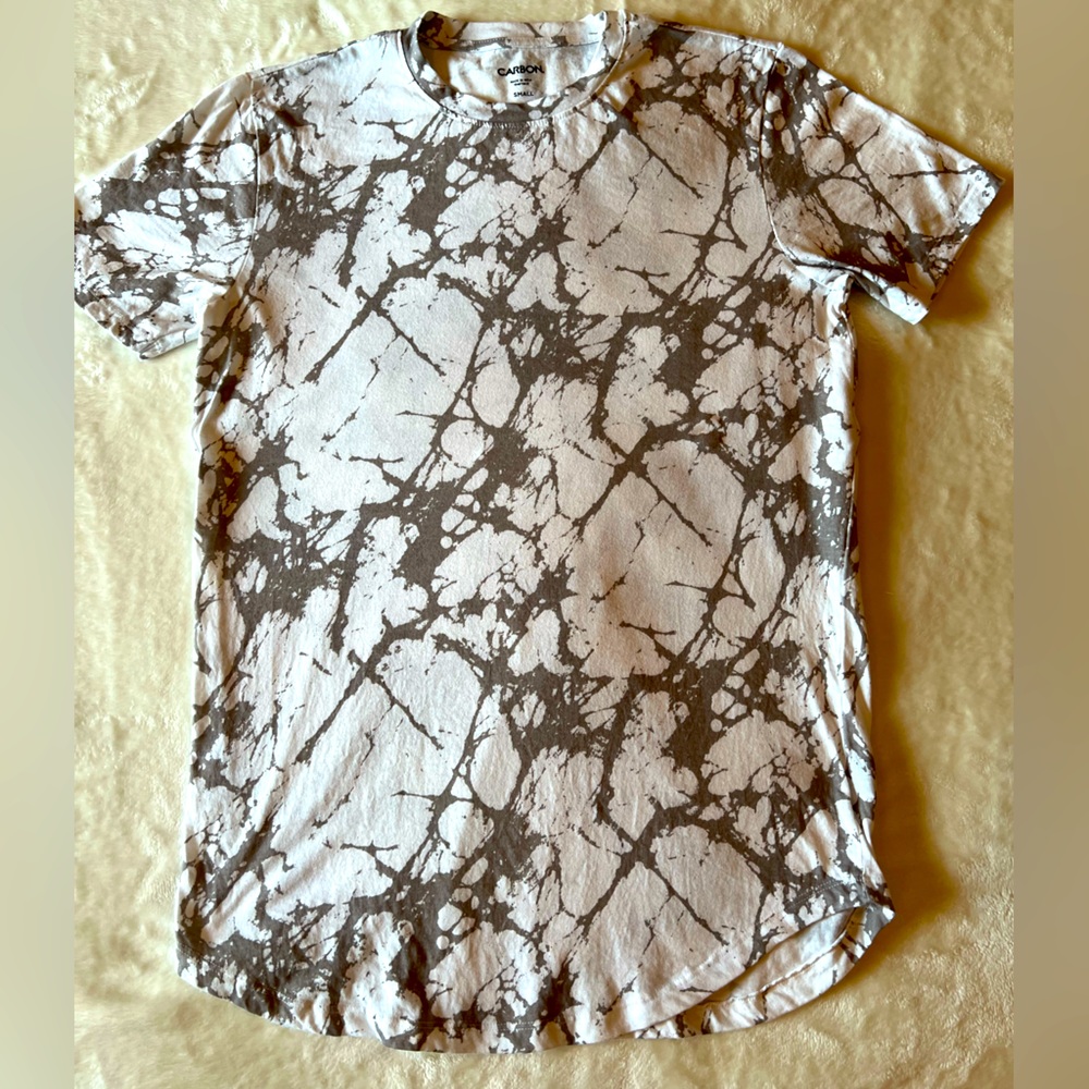 Carbon Rue 21 T-Shirt NWOT